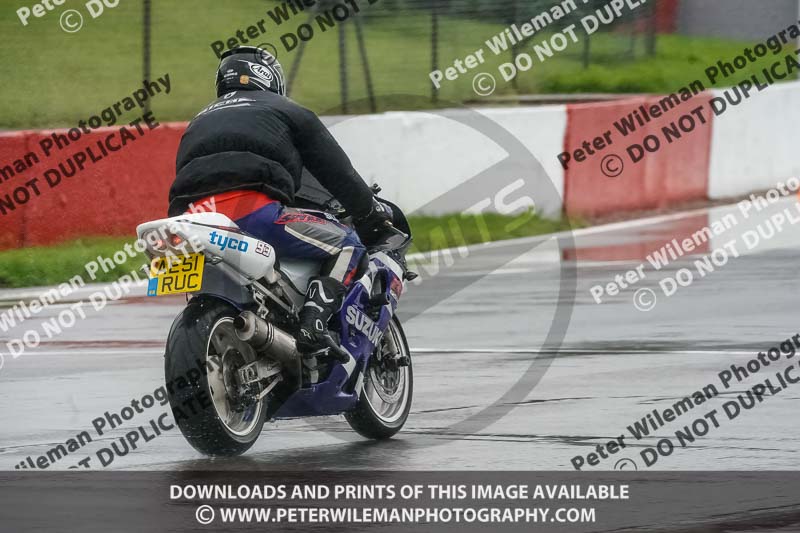 donington no limits trackday;donington park photographs;donington trackday photographs;no limits trackdays;peter wileman photography;trackday digital images;trackday photos